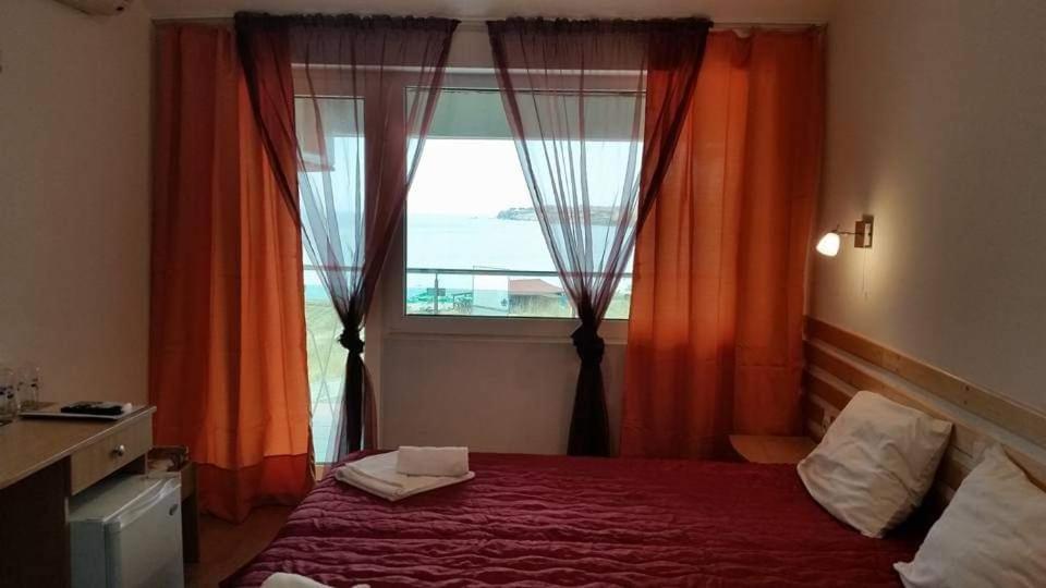 Hotel Lozite Sozopol Exterior photo